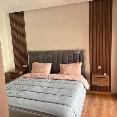 Appartement Safran Avec Piscine マラケシュ エクステリア 写真